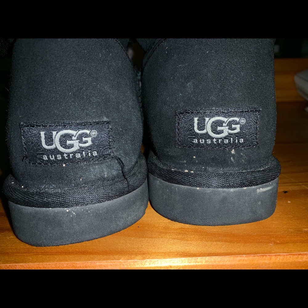Uggs - image 3